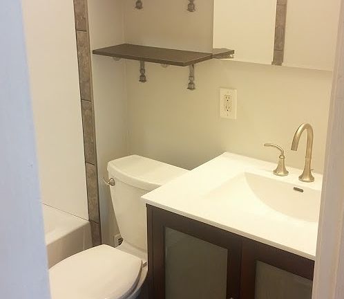5th image of 2059 Wascana Ave