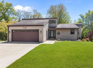 704 Miller Lane Ct, Kaukauna, WI 54130