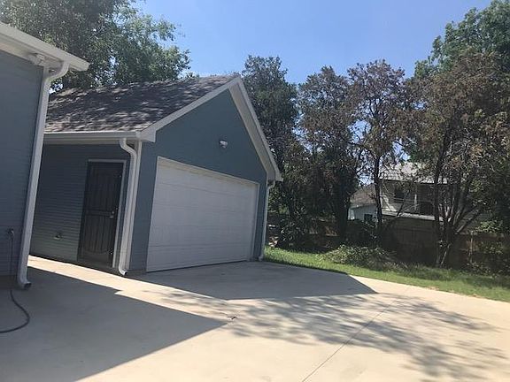 5th image of 921 E Terrell Ave