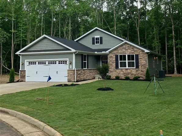 42 Talbot Way, Kilmarnock, VA 22482