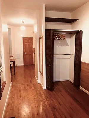 Rented by Warren T Real Estate Corp. | media 15