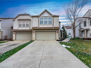 1345 Durham Dr, Broadview Heights, OH