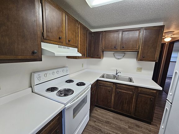 4th image of 4325 10th Ave S #7254