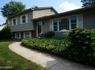 5603 Helmsdale Ln, Alexandria, VA 22315