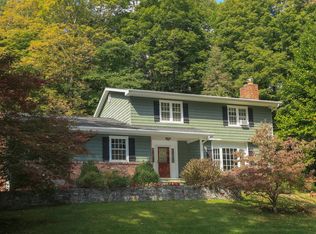 15 Knollwood Ln, Cold Spring, NY 10516