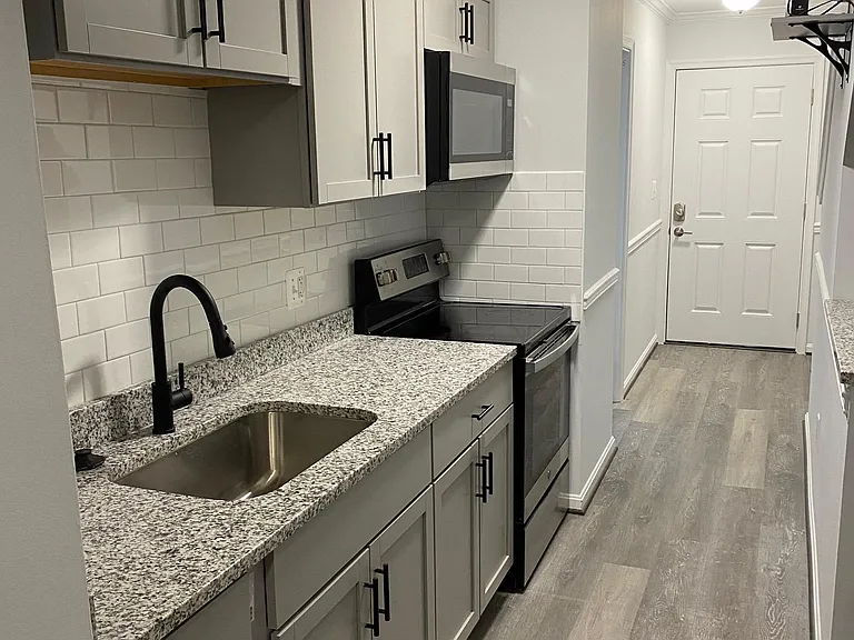 306 N Fremont Ave #2 — Photo 5