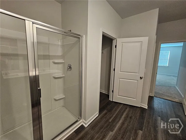 145 Kraft — Photo 2