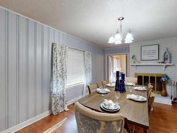 4th image of 602 Cardinal St