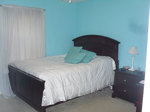2nd image of 2214 Sherwood Ave APT 7