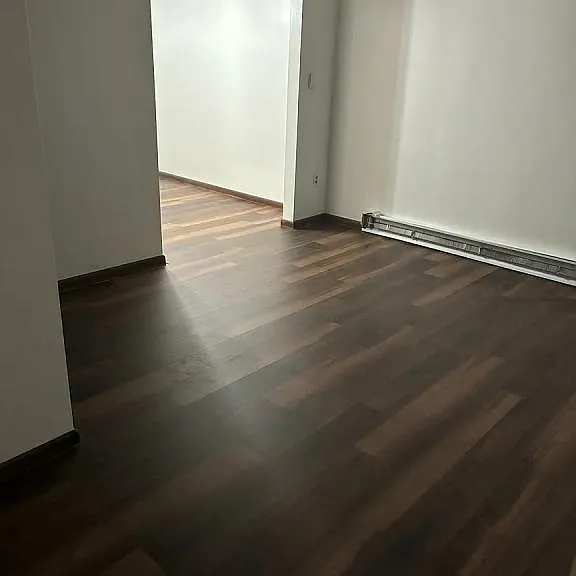 245 Laurel Dr — Photo 3