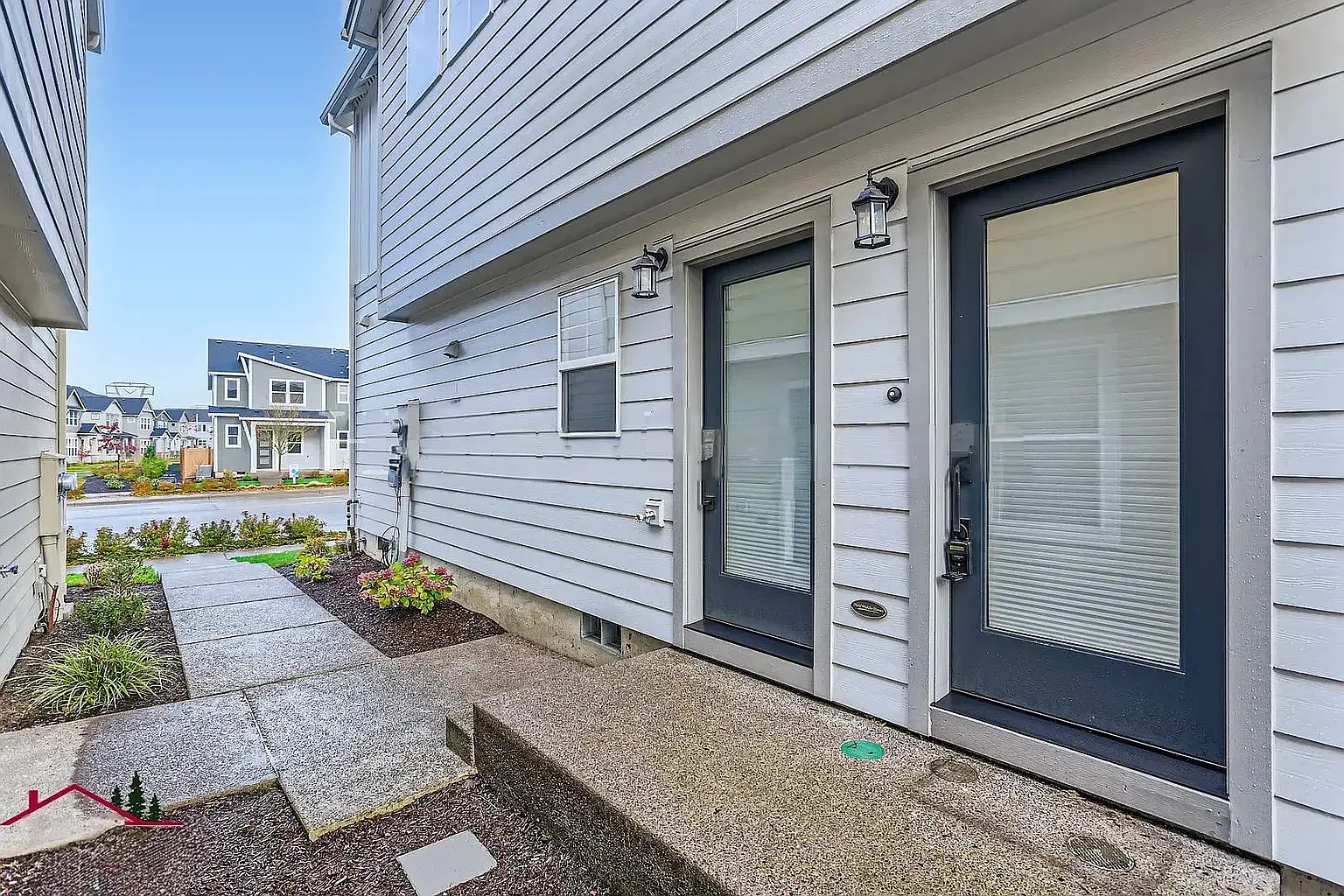 1 bed, 400 sqft, $1,600 — Photo 2
