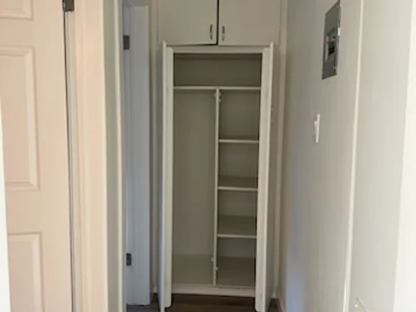 Blythe Apartments, 14623-31 Blythe St #14631-2, Panorama City, CA 91402