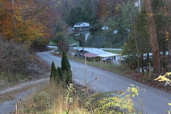4th image of 81 Krypton Lick Branch Rd