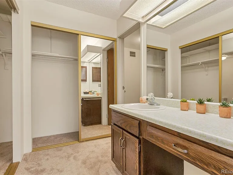 13601 E Marina Dr #304 — Photo 7
