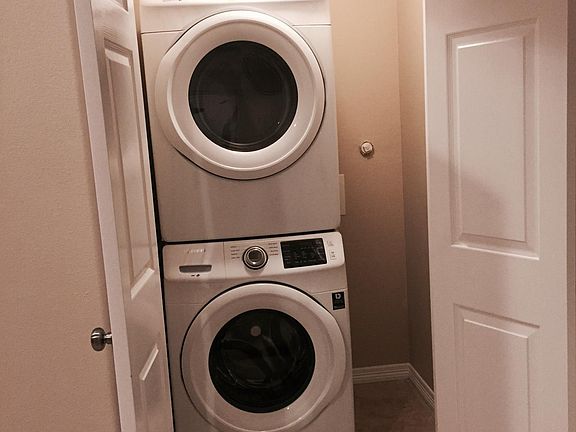 2nd image of 733 S 12th St #733