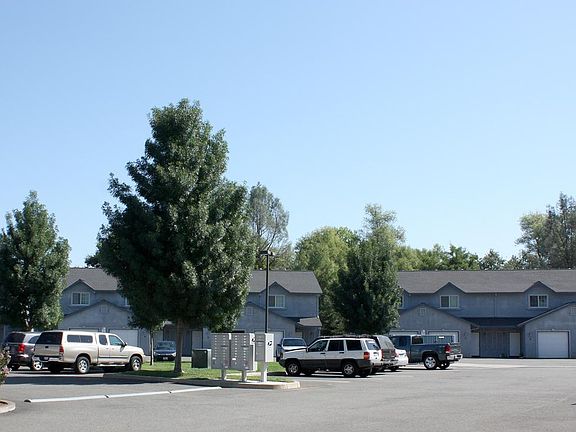 3rd image of 1390 College View Dr #Fe5751d7e