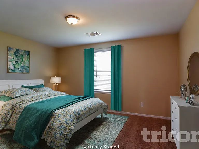 520 Red Dusk Paint Dr — Photo 14