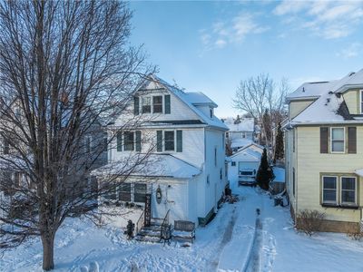 18 Deland Park A Park #A, Fairport, NY, 14450