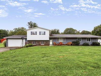 2403 Hickman Rd NE, Newark, OH, 43055