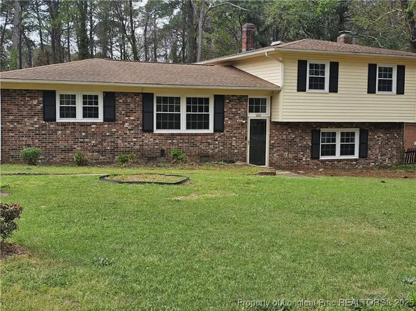 2617 Colgate Dr, Fayetteville, NC 28304