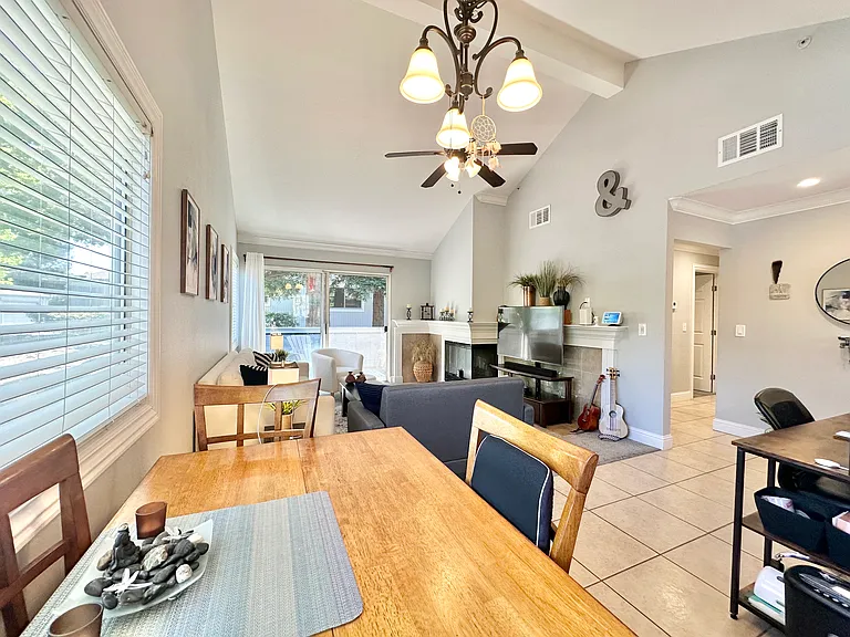 338 Blanchard Ln — Photo 16