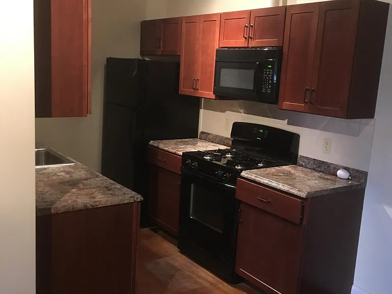 311 State St #108 — Photo 8