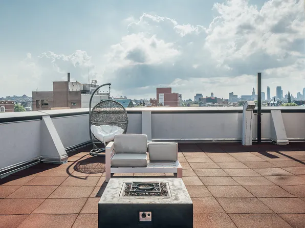 1409 Fulton Street image 9 of 24