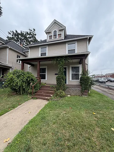 1035 Cherry Ave NE Photo 1 1035 Cherry Ave NE Photo 1