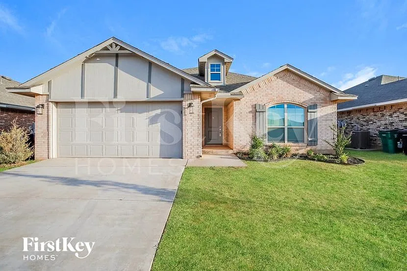 3 bed, 2.0 bath, 1503 sqft, $1,725 — Photo 1