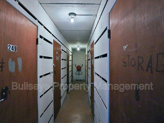 4th image of 243 S Hobson