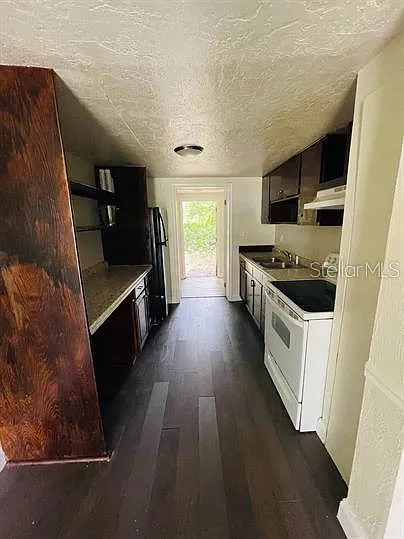 2200 SE 46th Ter #2200 — Photo 5