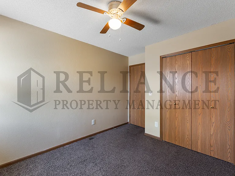 1134 Richmond St — Photo 12