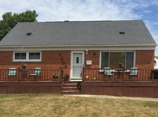 1202 Ferndale Ln, Springfield, OH 45503