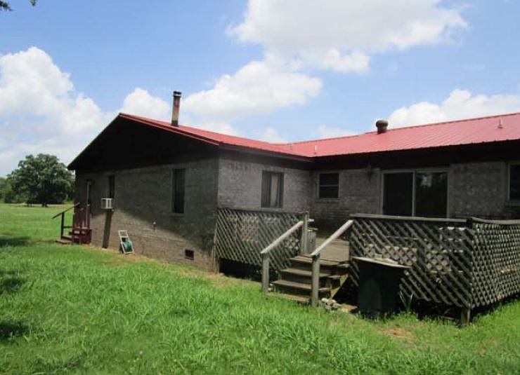 2nd image of 92 Bledsoe Rd