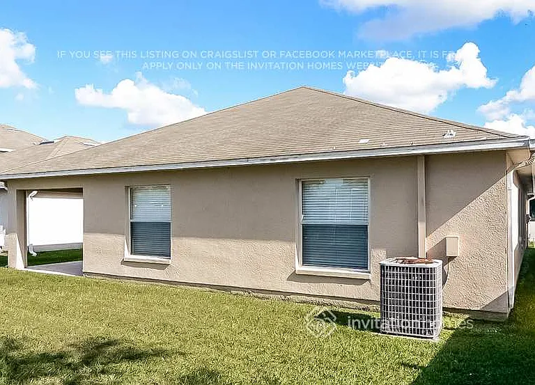 7413 Pulteney Dr — Photo 16