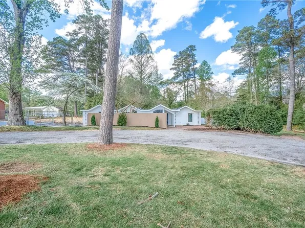 1320 Clay St, Franklin, VA 23851