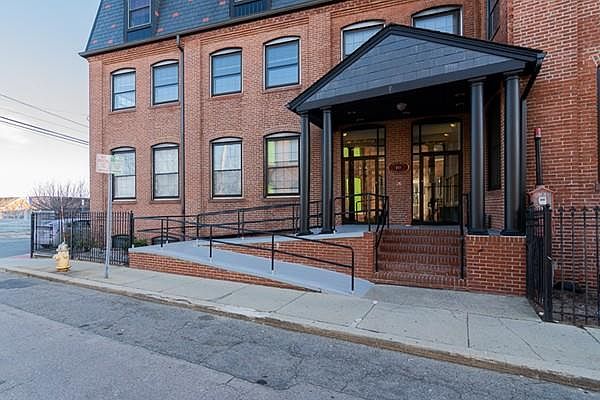 1st image of 10 Weston Ave APT 122