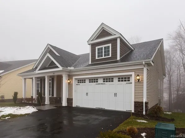 53 Twin Oaks Trail #193, Beacon Falls, CT 06403