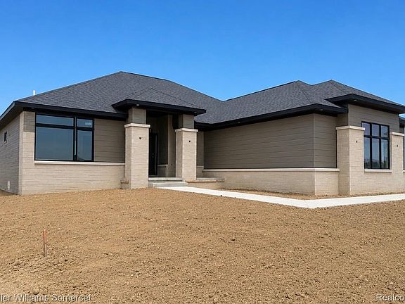 3rd image of 7085 Dryden Rd