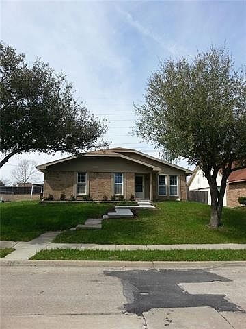 1st image of 1305 Golden Grove Dr
