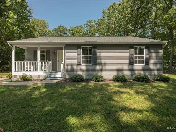 112 Hope Dr, Ruther Glen, VA 22546