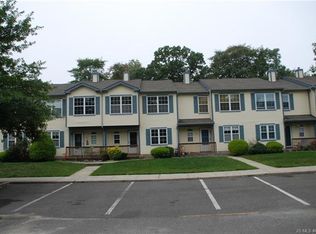 65 Pintail Trce, Bayville, NJ 08721