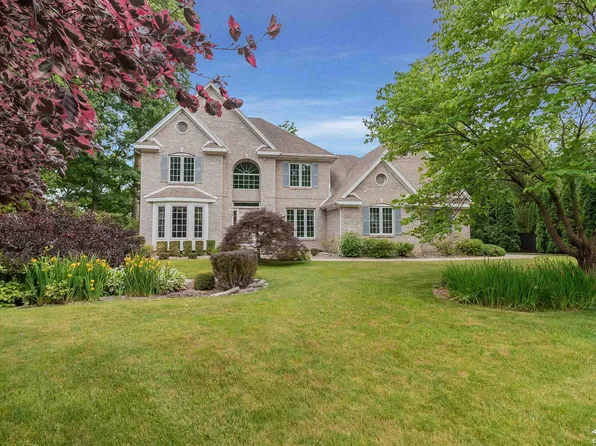 3114 Deer Creek Dr, Lambertville, MI 48144
