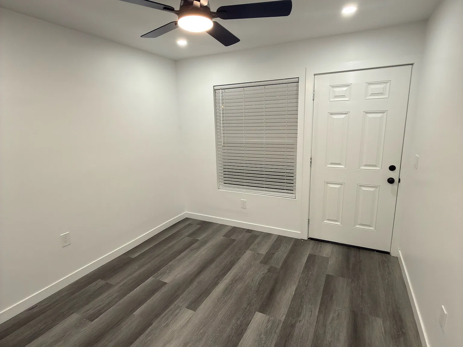 1 bed, $2,200 — Photo 4