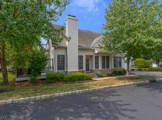 2 Sawgrass Way, Annandale, NJ 08801