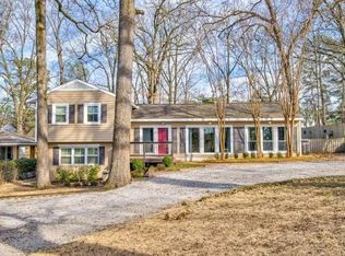 2586 Moore Rd, Germantown, TN 38138