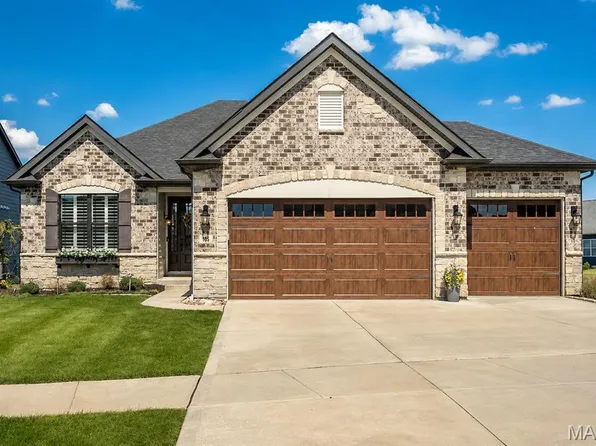 105 Royal Inverness Pkwy, Dardenne Prairie, MO 63368