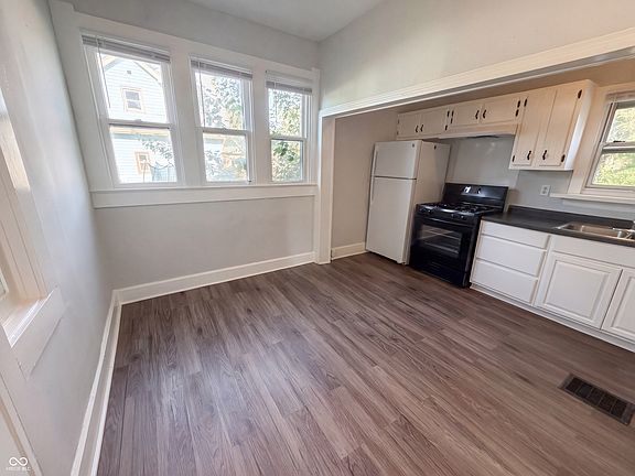 2nd image of 314 Bernard Ave