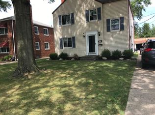 19780 Westway Dr, Rocky River, OH 44116