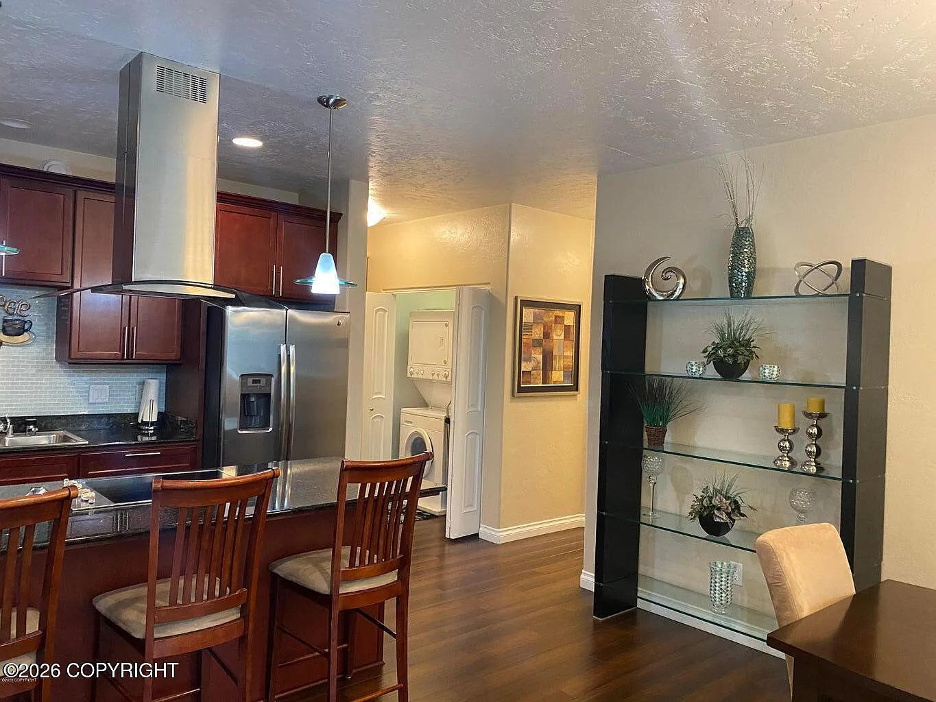 2 bed, 2.0 bath, 1500 sqft, $2,995 — Photo 4